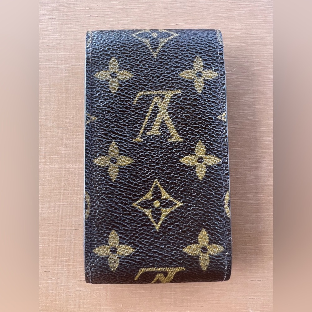 Authentic Louis Vuitton Small Pouch Date Code MI0945